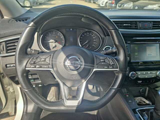 Nissan Qashqai BERLINA 1.3 DIG-T N-CONNECTA DCT 158 CV 158 5P