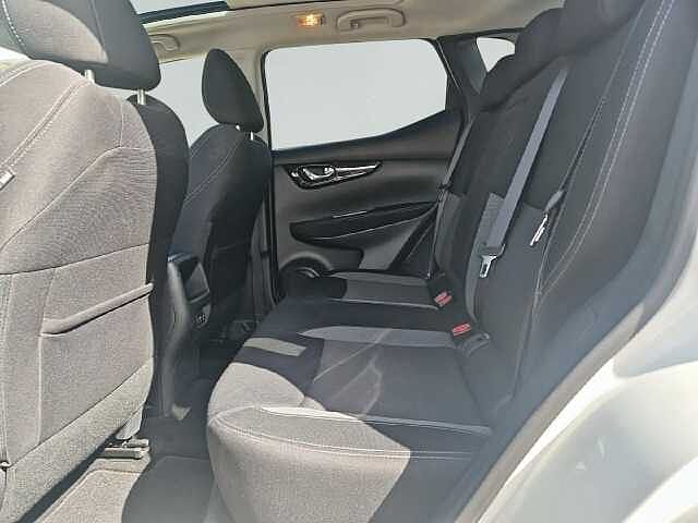Nissan Qashqai BERLINA 1.3 DIG-T N-CONNECTA DCT 158 CV 158 5P