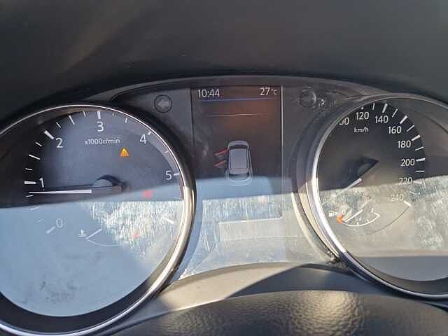 Nissan Qashqai berlina con port&oacute;n 1.5 DCI ACENTA 85KW 115 5P