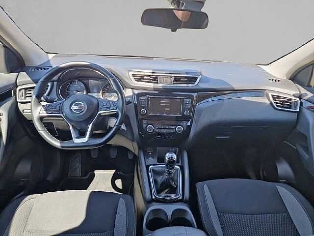 Nissan Qashqai berlina con port&oacute;n 1.5 DCI ACENTA 85KW 115 5P