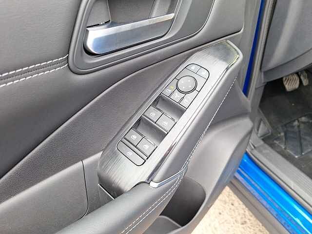 Nissan Qashqai TODOTERRENO 1.3 DIG-T MHEV N-CONNECTA AUTOMATICO 158CV 5P