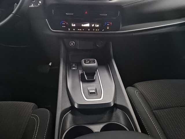 Nissan Qashqai TODOTERRENO 1.3 DIG-T MHEV ACENTA AUTOMATICO 158CV 5P
