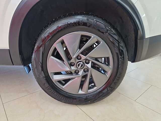 Nissan Qashqai TODOTERRENO 1.3 DIG-T MHEV ACENTA AUTOMATICO 158 CV 5P