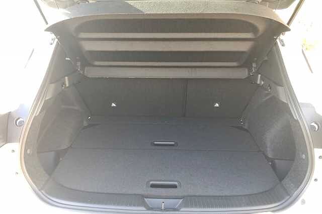 Nissan Qashqai TODOTERRENO 1.3 DIG-T MHEV N-CONNECTA 140CV 5P