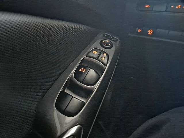 Nissan Juke TODOTERRENO 1.0 DIG-T ACENTA 114CV 5P