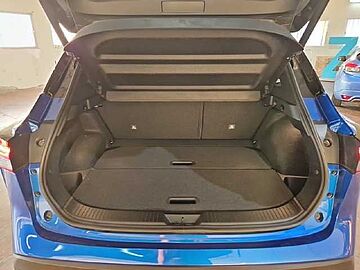 Nissan Qashqai todoterreno 1.3 DIG-T MHEV 103KW TEKNA 140 5P Magnetic Blue + Midnight Black