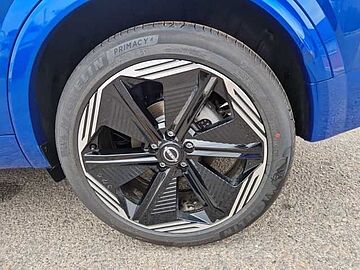 Nissan Qashqai TODOTERRENO 1.3 DIG-T MHEV N-DESIGN 140CV 5P Magnetic Blue + Black