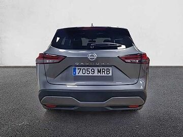 Nissan Qashqai TODOTERRENO 1.3 DIG-T MHEV TEKNA+ 158CV 5P Skyline Grey
