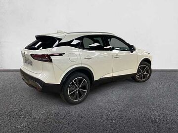 Nissan Qashqai TODOTERRENO 1.3 DIG-T MHEV TEKNA 140CV 5P Lunar White