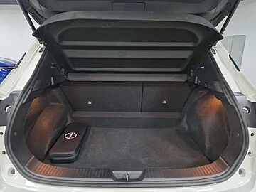 Nissan Qashqai TODOTERRENO 1.3 DIG-T MHEV ACENTA 140CV 5P Lunar White
