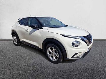 Nissan Juke 5P 1.0 DIG-T 114 V E6D-F 6 M/T ACENTA Sapporo White