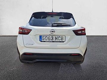Nissan Juke 5P 1.0 DIG-T 114 V E6D-F 6 M/T ACENTA Sapporo White