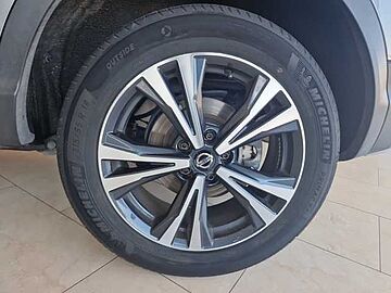 Nissan Qashqai TODOTERRENO 1.3 DIG-T MHEV N-CONNECTA 140CV 5P Skyline Grey