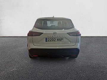 Nissan Qashqai TODOTERRENO 1.3 DIG-T MHEV ACENTA AUTOMATICO 158 CV 5P Lunar White