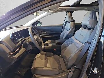 Nissan Ariya TODOTERRENO BEV 91KWH E-4ORCE ADVANCE 22KW CHAR 306 CV 5P Ninja Black