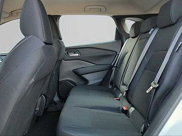 Nissan Qashqai TODOTERRENO 1.3 DIG-T MHEV ACENTA 140 CV 5P Blanco Everest Csolidoe Gris