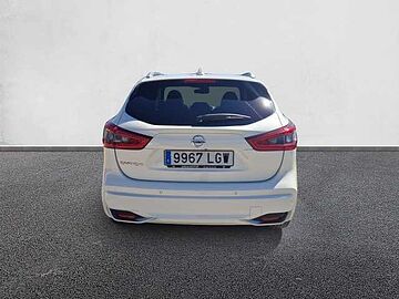 Nissan Qashqai BERLINA 1.3 DIG-T Q-LINE 140CV 5P Lunar White