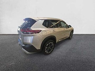 Nissan X-trail TODOTERRENO 1.5 HEV E-POWER TEKNA 204CV 5P Champagne Silver