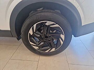 Nissan Qashqai TODOTERRENO 1.3 DIG-T MHEV N-CONNECTA 140CV 5P Kori White