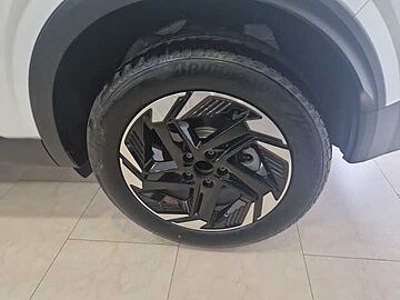 Nissan Qashqai TODOTERRENO 1.3 DIG-T MHEV N-CONNECTA 140CV 5P Kori White