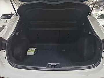 Nissan Qashqai berlina con portón 1.3 DIG-T N-CONNECTA 103KW 140 5P Blanco