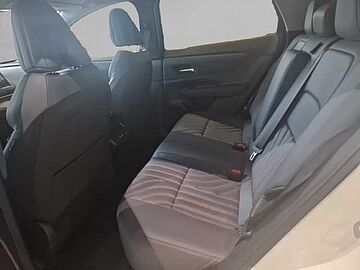 Nissan Ariya TODOTERRENO BEV 91KWH EVOLVE 22KW CHAR 242CV 5P Kori White