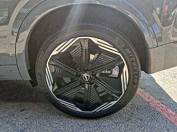 Nissan Qashqai TODOTERRENO 1.3 DIG-T MHEV N-DESIGN 140CV 5P Katana Grey + Black